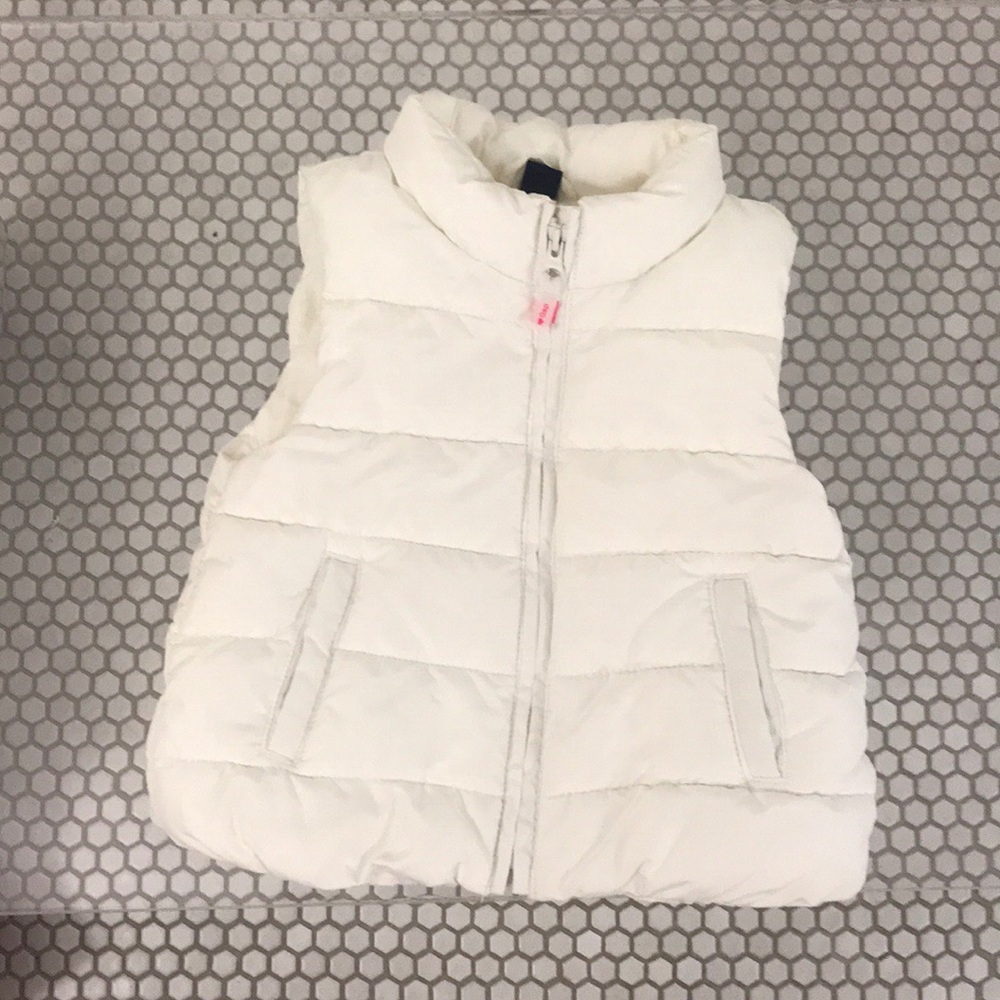 White puffer vest for baby. By GAP. S 18-24M